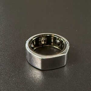 Oura Ring Size 7 - Silver Gen 3